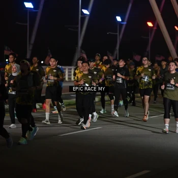 Runner Photo 6131343