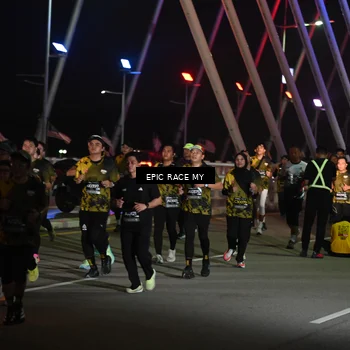 Runner Photo 6131366