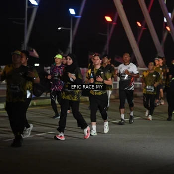 Runner Photo 6131375