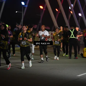 Runner Photo 6131388