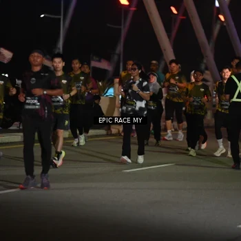 Runner Photo 6131417