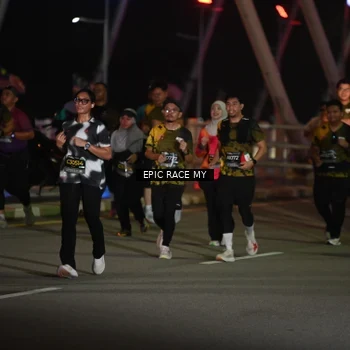 Runner Photo 6131424