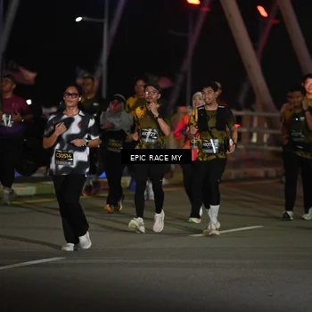 Runner Photo 6131431