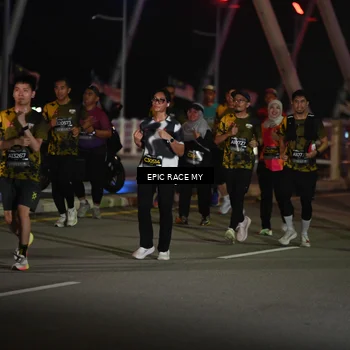 Runner Photo 6131448