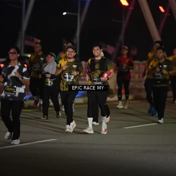 Runner Photo 6131449