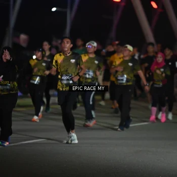Runner Photo 6131492