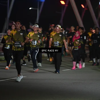 Runner Photo 6131493