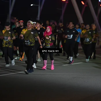 Runner Photo 6131502