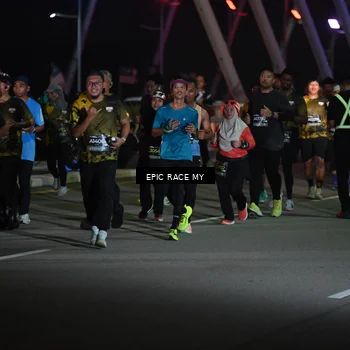 Runner Photo 6131508