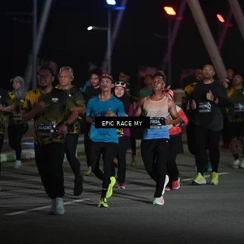 Runner Photo 6131518