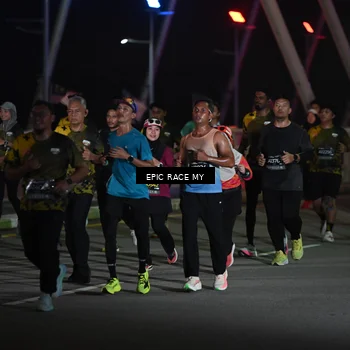 Runner Photo 6131519