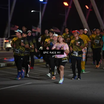 Runner Photo 6131545