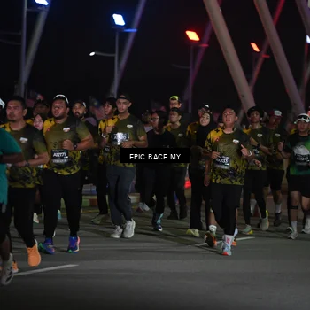 Runner Photo 6131575