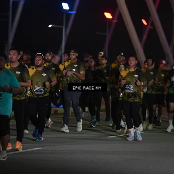 Runner Photo 6131577