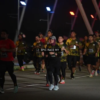 Runner Photo 6131636