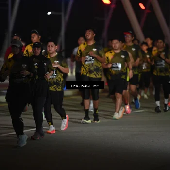 Runner Photo 6131642
