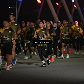 Runner Photo 6131666