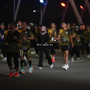 Runner Photo 6131691