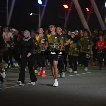 Runner Photo 6131692