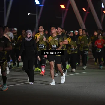 Runner Photo 6131693