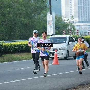 Runner Photo 6131703