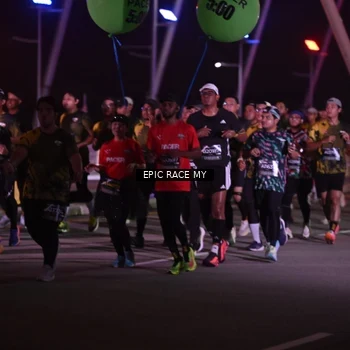 Runner Photo 6131727