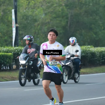 Runner Photo 6131746