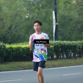 Runner Photo 6131767