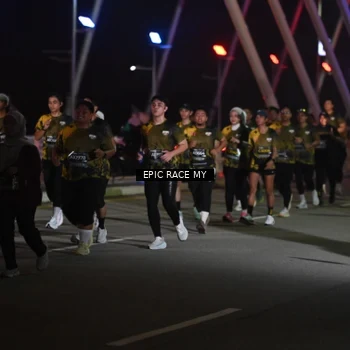 Runner Photo 6131768