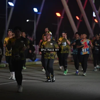 Runner Photo 6131805