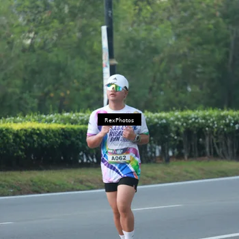 Runner Photo 6131810