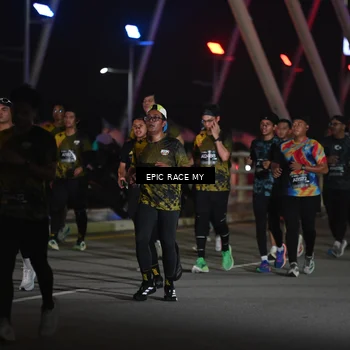 Runner Photo 6131831