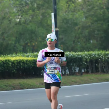 Runner Photo 6131836