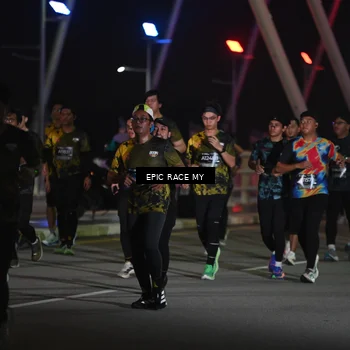 Runner Photo 6131840