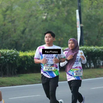 Runner Photo 6131868