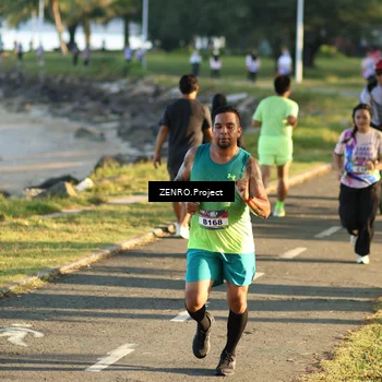 Runner Photo 6131898