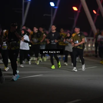 Runner Photo 6131901