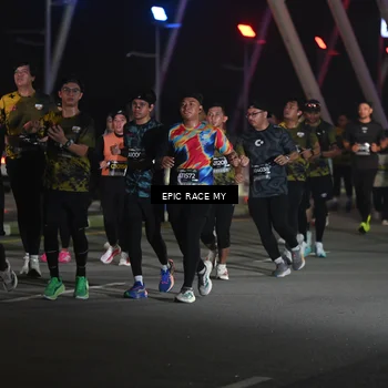 Runner Photo 6131905