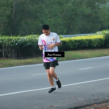 Runner Photo 6131945