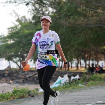 Runner Photo 6132048