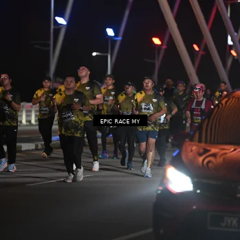 Runner Photo 6132069