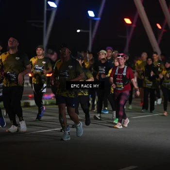Runner Photo 6132084