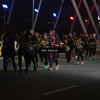 Runner Photo 6132114