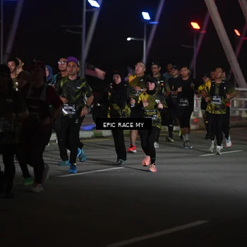Runner Photo 6132137