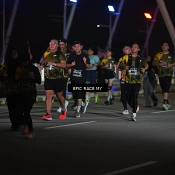 Runner Photo 6132171