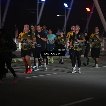 Runner Photo 6132174