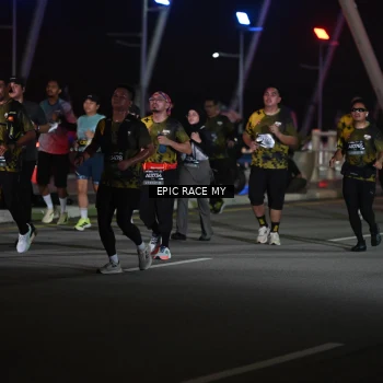 Runner Photo 6132196