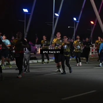 Runner Photo 6132200