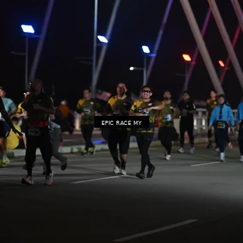 Runner Photo 6132201