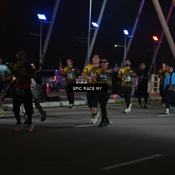 Runner Photo 6132211
